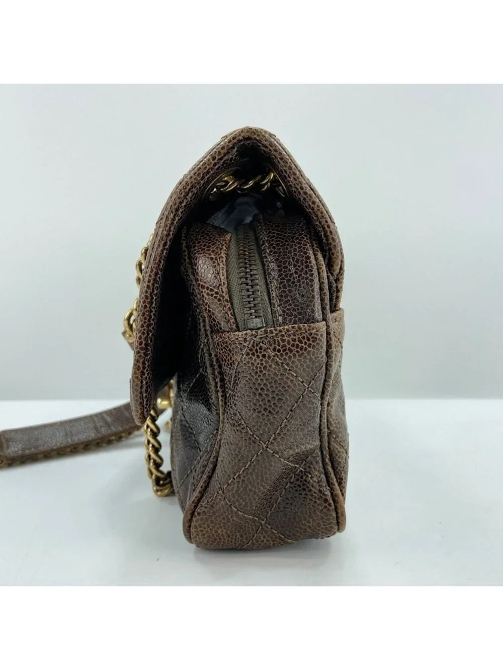 Chanel Shoulder Bag Quilted 25
